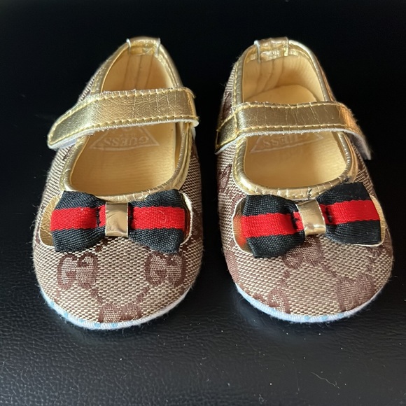 Brand new slippers. New born size - Picture 2 of 4